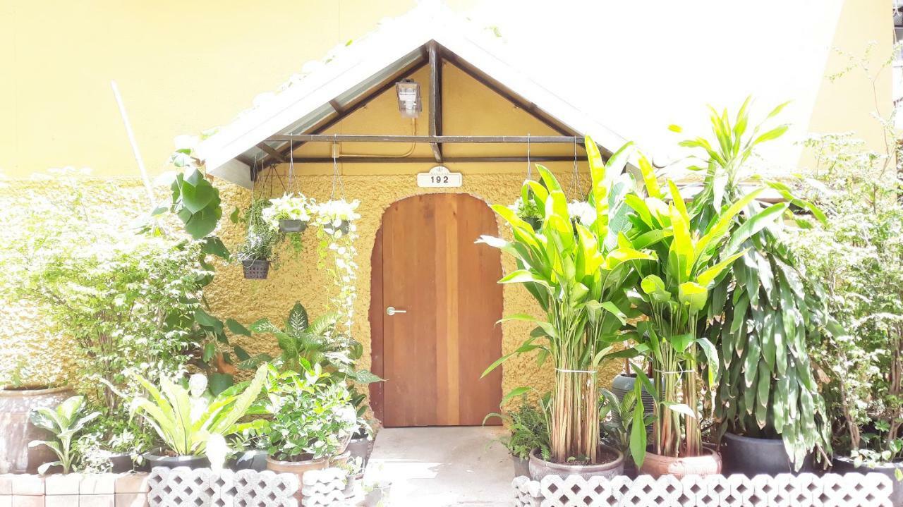 Baan 192 Apartment Bangkok Luaran gambar